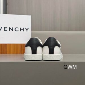 Givenchy sz35 44 WM0201 34 2349255