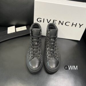 Givenchy sz35 44 WM1002 06 2705675