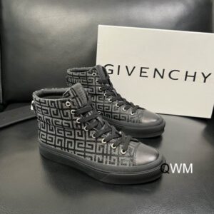 Givenchy sz35 44 WM1002 07 2705674
