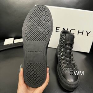 Givenchy sz35 44 WM1002 09 2705672
