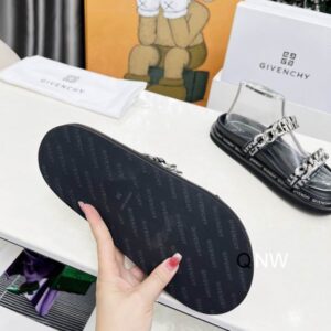 Givenchy sz35 440 NW0302 09 2414607