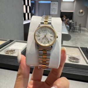 Gucci watch 18 (6) 3272782