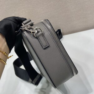 New Collection Prada(Original Version) Bag 271 3 Prada 2VH069 22x16x6cm AP17 1983507