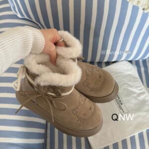 UGG sz35 40 N1106 07 2720464