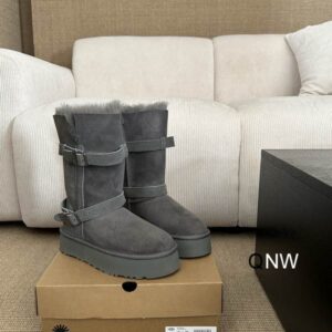 UGG sz35 40 N111306 2720504