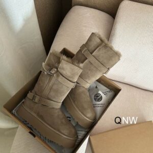 UGG sz35 40 N111311 2720499