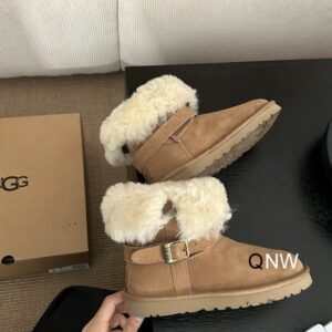 UGG sz35 40 N111404 2720523