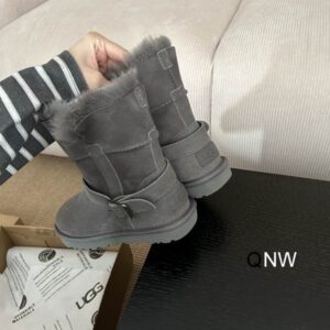 UGG sz35 40 N111409 2720518