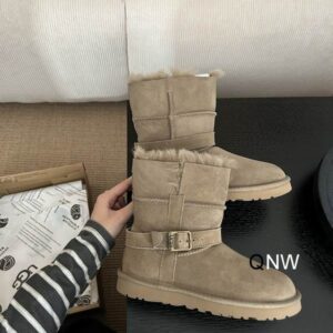 UGG sz35 40 N111412 2720515