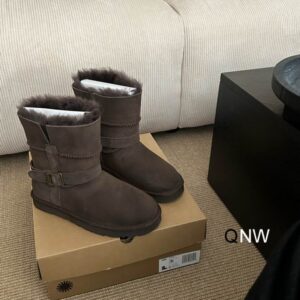 UGG sz35 40 N111414 2720513