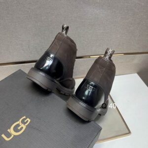 UGG sz38 45 HX110707 2720225