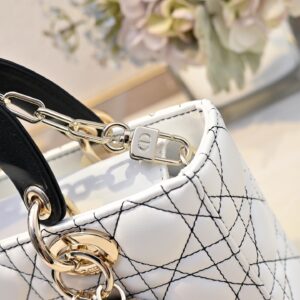 New Collection Dior Bag 1074 6 afb8d26f
