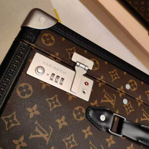 New Collection LV Bag 2525 8 d3ae2154