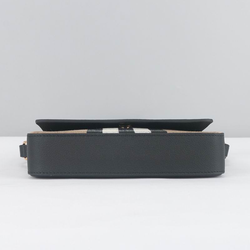 New Collection Burberry(Original Version) Bag 152 New Collection Burberry(Original Version) Bag 152