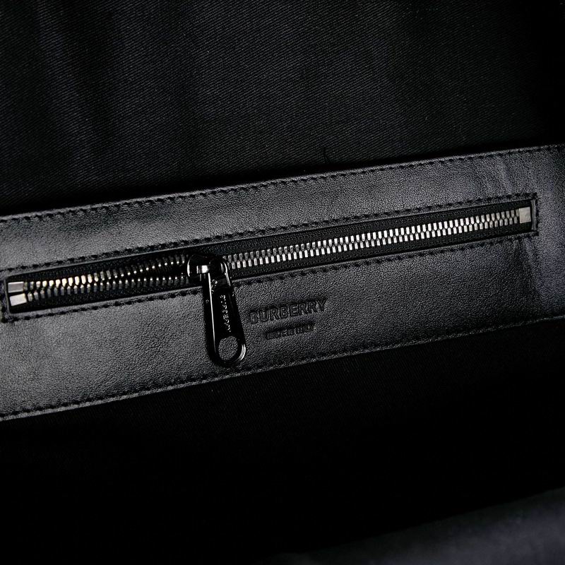 New Collection Burberry(Original Version) Bag 132 New Collection Burberry(Original Version) Bag 132