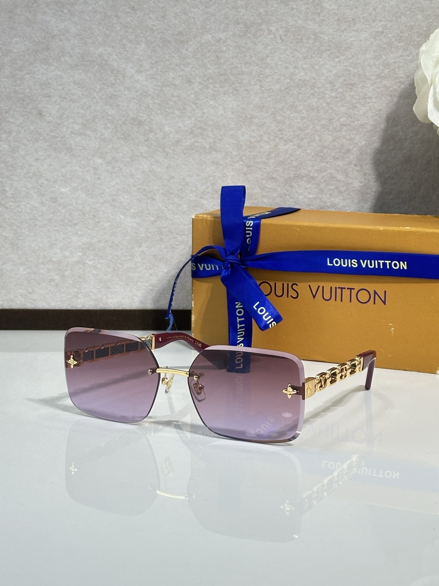 New Collection LV Glasses 332 New Collection LV Glasses 332