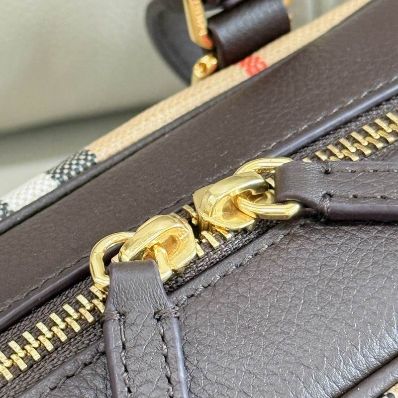 New Collection Burberry(Original Version) Bag 135 New Collection Burberry(Original Version) Bag 135