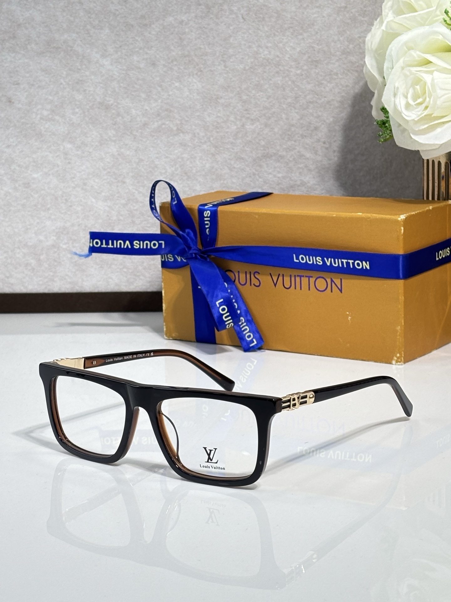 New Collection LV Glasses 317 New Collection LV Glasses 317