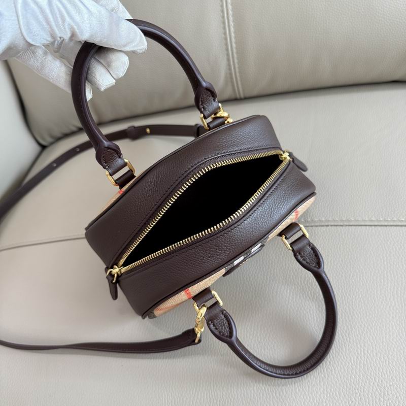 New Collection Burberry(Original Version) Bag 157 New Collection Burberry(Original Version) Bag 157