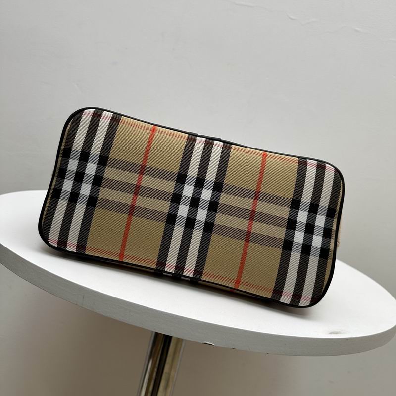 New Collection Burberry(Original Version) Bag 151 New Collection Burberry(Original Version) Bag 151