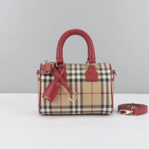 New Collection Burberry(Original Version) Bag 136 New Collection Burberry(Original Version) Bag 136