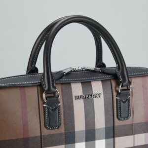 New Collection Burberry(Original Version) Bag 143 3 7721 38x9x28cm HQ (5) 1990214