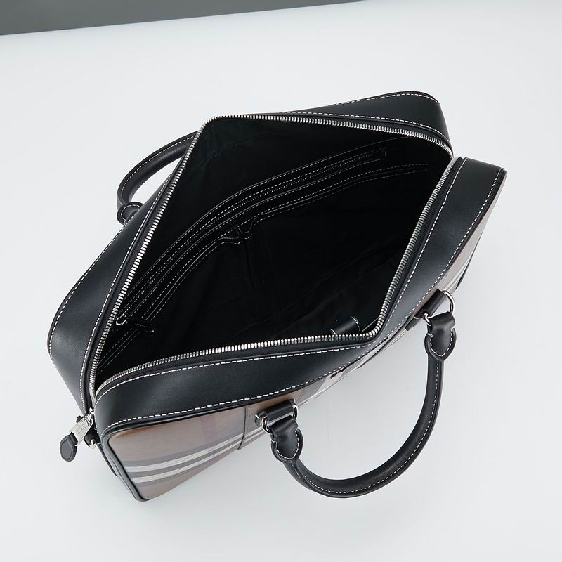 New Collection Burberry(Original Version) Bag 143 New Collection Burberry(Original Version) Bag 143