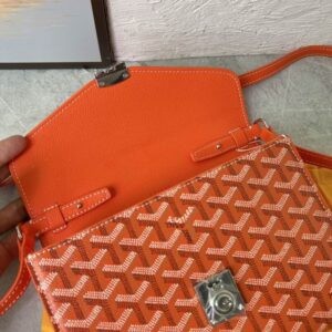 8063 21x4x16cm YT (23) 1994698