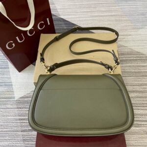 New Collection GC Bag 1172 7 815716 32x17x10cm MP (2) 2001780