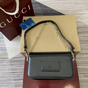 New Collection GC Bag 1175 8 826761 21.5x14x9cm MP (14) 2002021