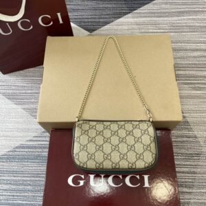 838475 16x10x8cm MP (2) 2005160