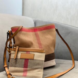New Collection Burberry(Original Version) Bag 130 New Collection Burberry(Original Version) Bag 130