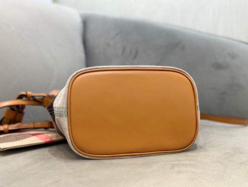 New Collection Burberry(Original Version) Bag 130 New Collection Burberry(Original Version) Bag 130