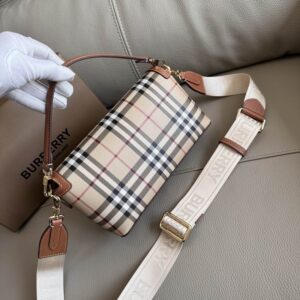 Burberry 24x8x14cm HQ (9) 1993629