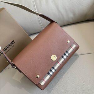 New Collection Burberry Bag 120 New Collection Burberry Bag 120