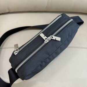 Burberry 26.5x9x18cm HQ (6) 1993699