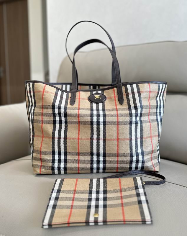 New Collection Burberry(Original Version) Bag 146 New Collection Burberry(Original Version) Bag 146
