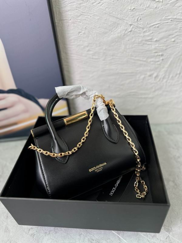 New Collection Dolce & Gabbana 44 New Collection Dolce & Gabbana 44