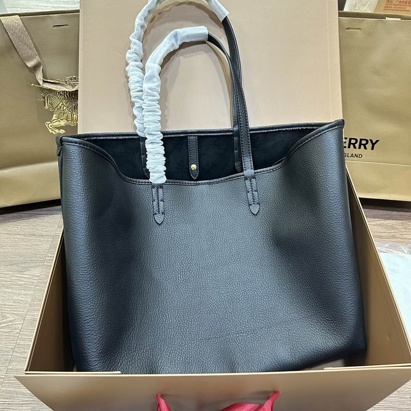 New Collection Burberry(Original Version) Bag 144 New Collection Burberry(Original Version) Bag 144