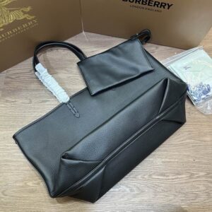 New Collection Burberry(Original Version) Bag 144 4 Highlands 38x16.5x28cm HQ (5) 1990154