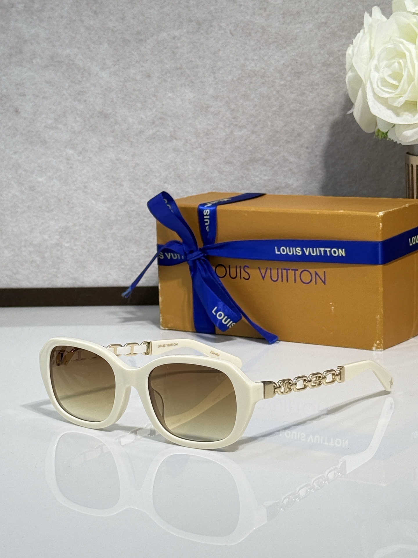 New Collection LV Glasses 340 New Collection LV Glasses 340