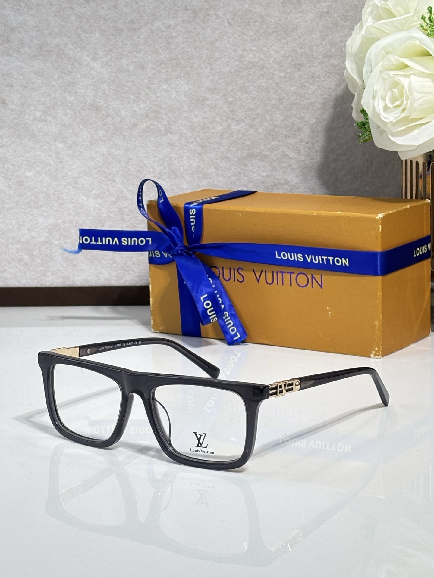 New Collection LV Glasses 317 New Collection LV Glasses 317