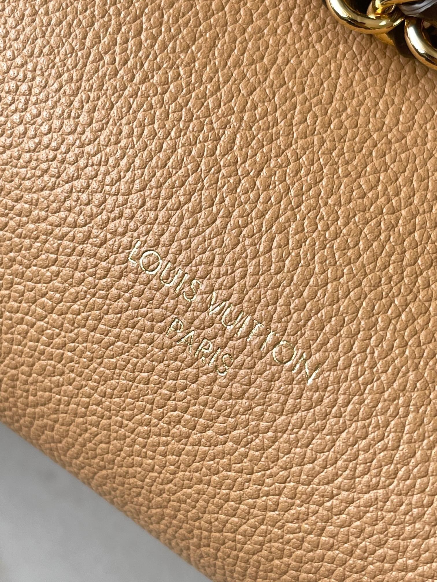 New Collection LV Bag 2596 New Collection LV Bag 2596