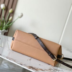 New Collection LV Bag 2596 3 7a216831