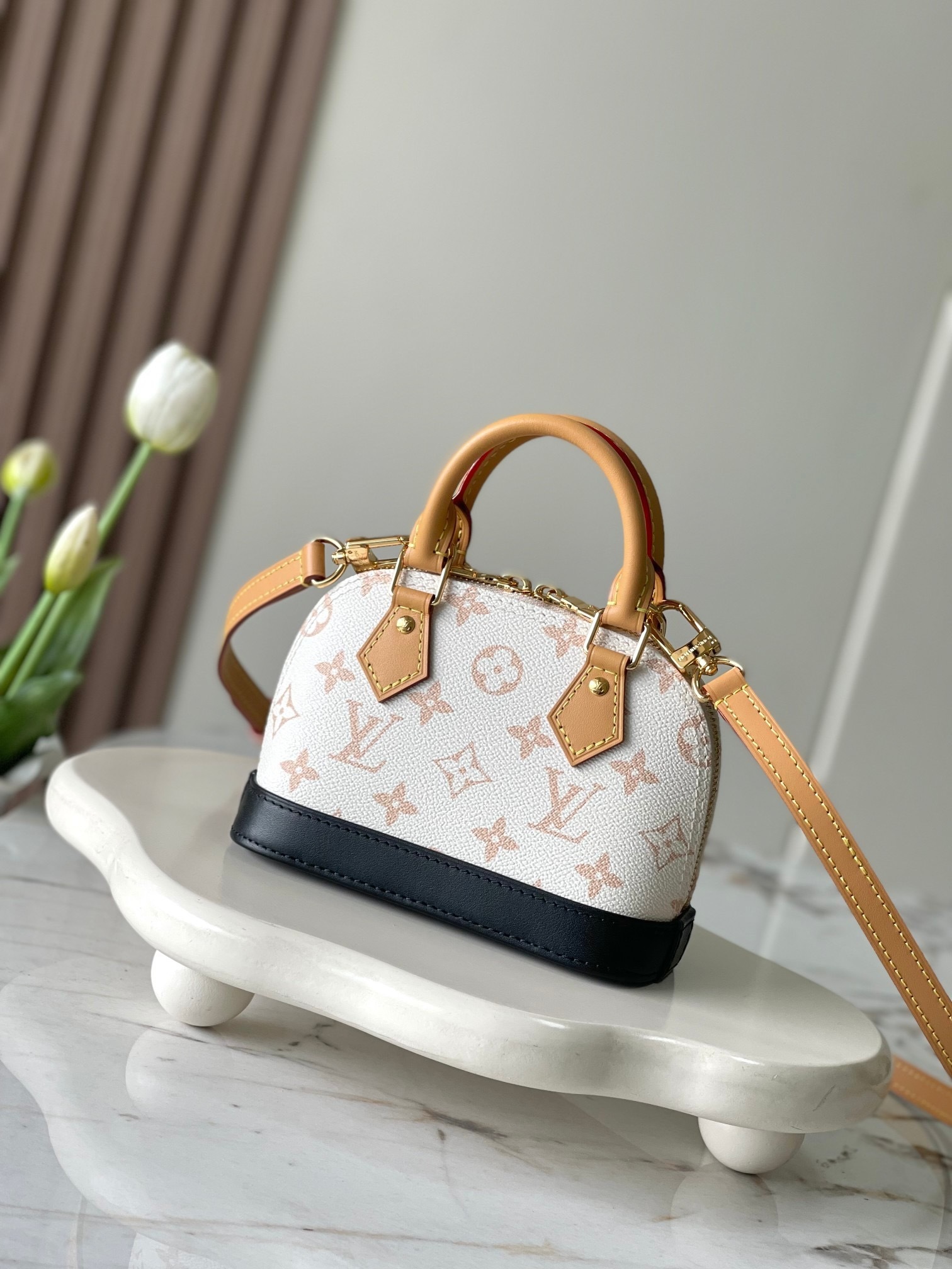 New Collection LV Bag 2592 New Collection LV Bag 2592