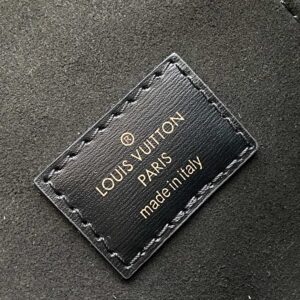 New Collection LV Bag 2595 7 9c23cf32