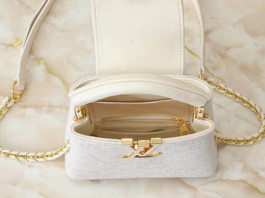 New Collection LV Bag 2607 New Collection LV Bag 2607