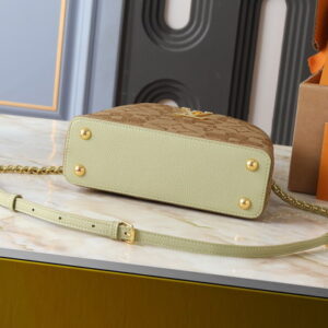 Cap M14389 27x18x9cm ss4 2008568