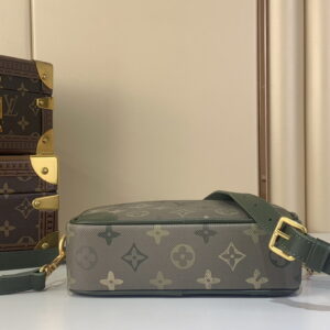 Trocadero M26937 20x13x6 5cm gf4 2008481