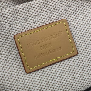 Trocadero M26937 20x13x6 5cm gf8 2008477